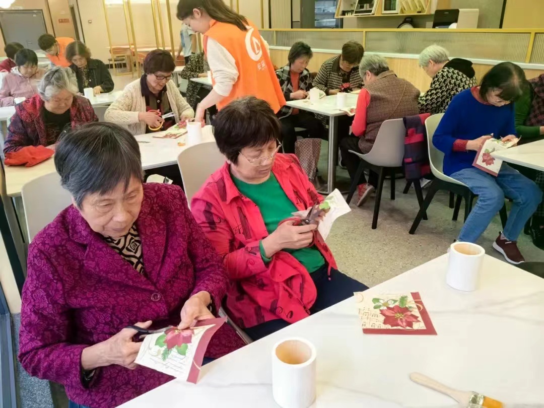 澳门人威尼斯官网鸿山街道助餐中心提供个性化多样化服务 打造家门口“幸福食堂”(图3)